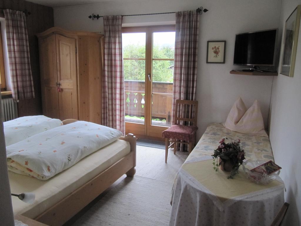 Haus Friedl Hotel Kitzbuhel Phòng bức ảnh